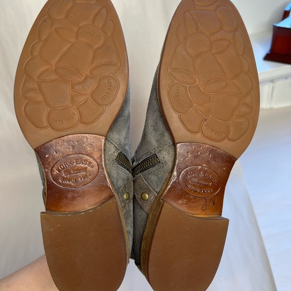 Kork Ease Kenai Gray Suede Boots Booties Ankle Buckle Strap Moto Boho - Picture 6 of 7